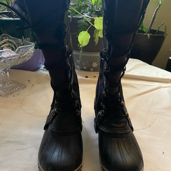 Women’s Size 7 Sorel Conquest Carly Winter Snow Boots - Picture 3 of 4